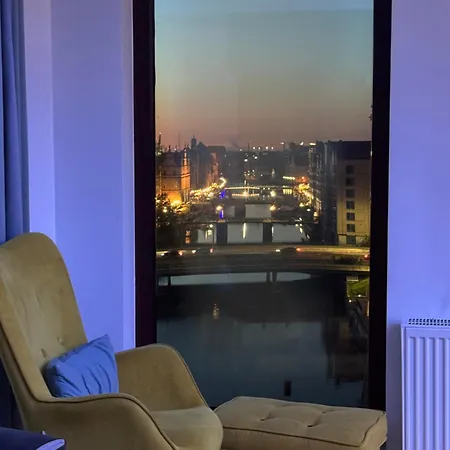 Appartamento Chmielna Penthouse River View Danzica